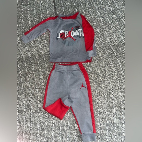 Jordan Set - Picture 1 of 1